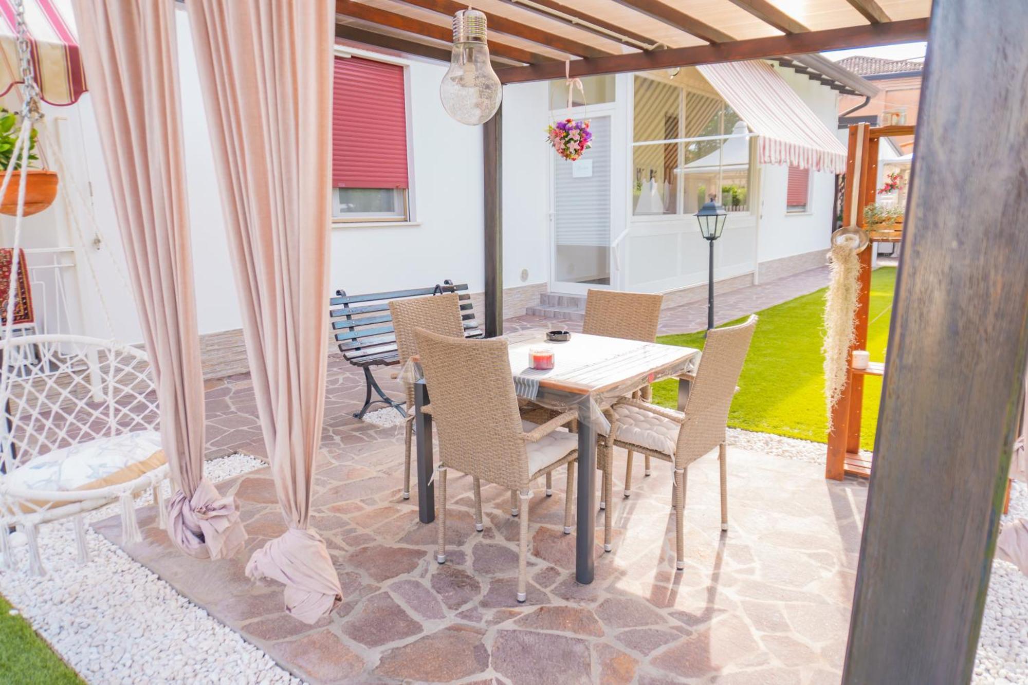 カヴァッリーノ・トレポルティ Casa Mirellaヴィラ エクステリア 写真